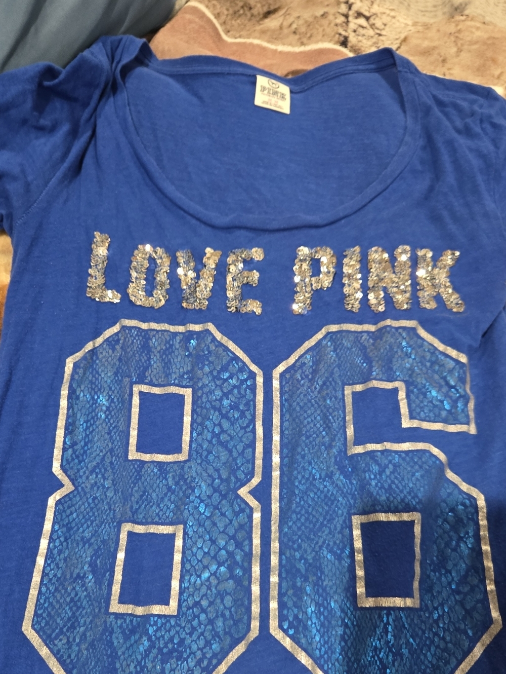 PINK Victoria's Secret Girls Blue 'Love PINK 86' Sequin Graphic Tee
